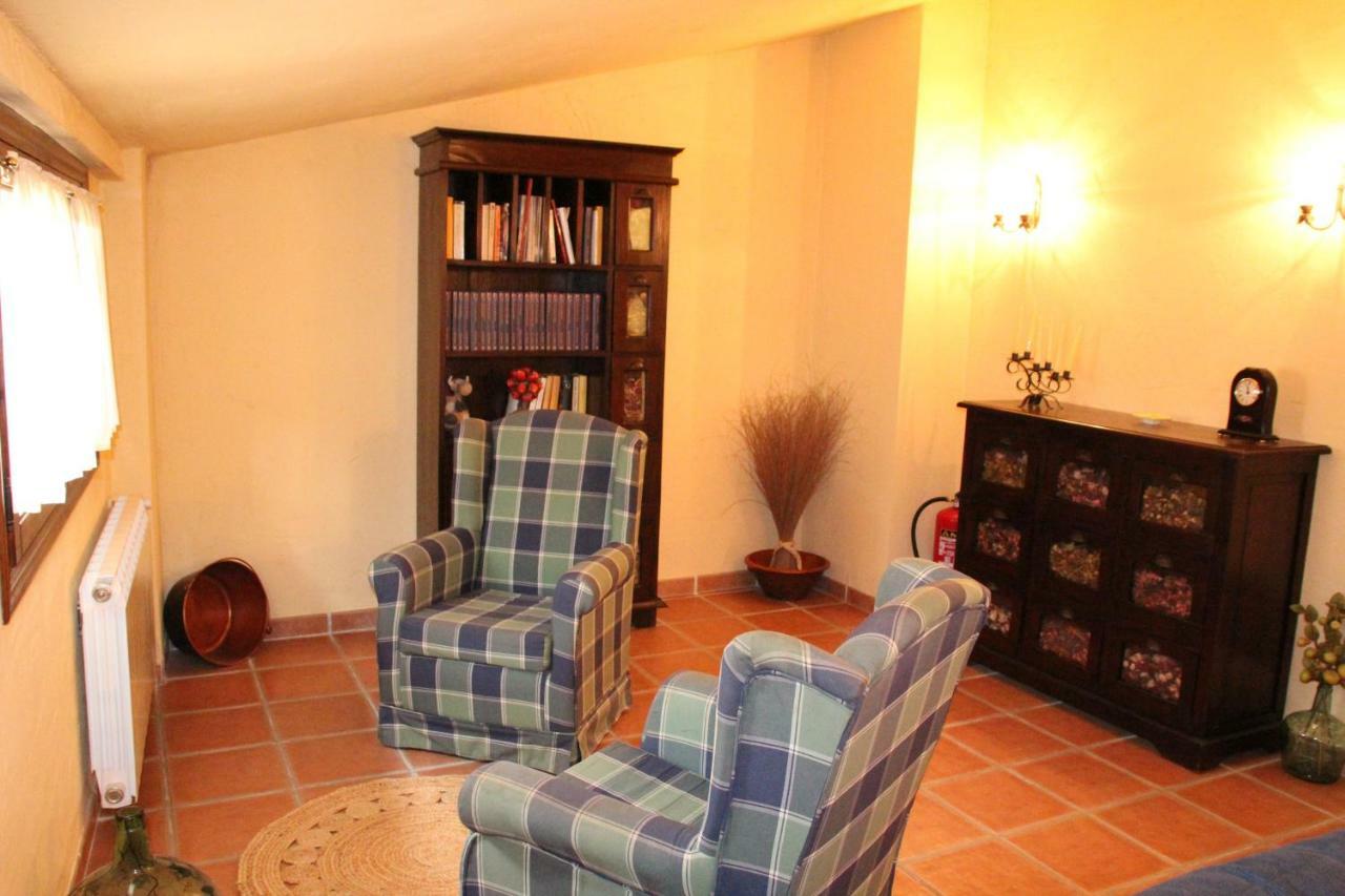Casa Rural Celtia Aguilar del Rio Alhama Exterior photo